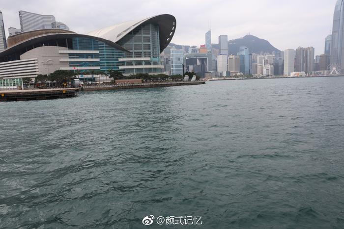 飛鳥展翅——香港會議展覽中心 游香港灣仔的會議與展覽服務體驗